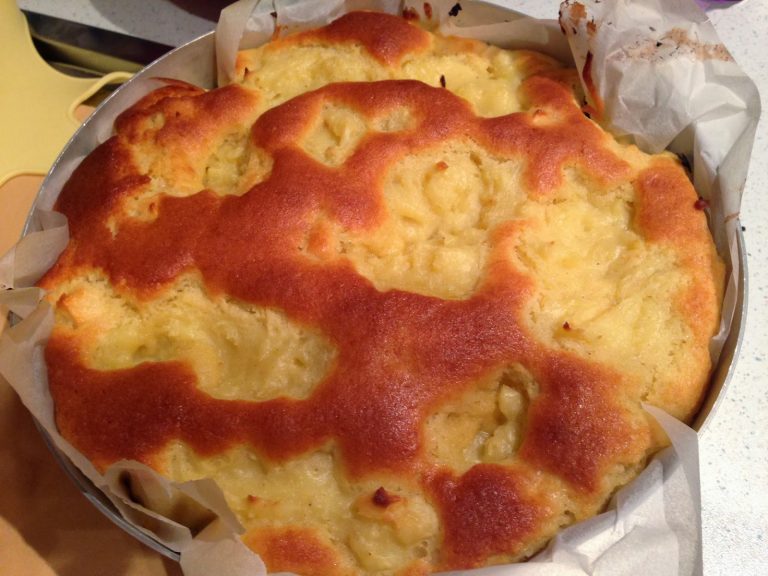 Torta Di Mele Con Crema Pasticcera